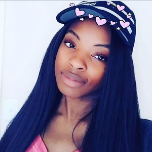 Meet your Posher, Lydia ann